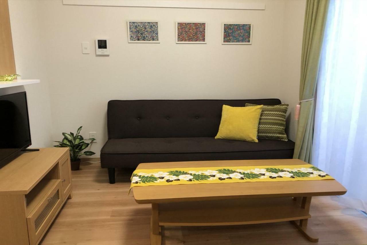 Appartamento Terracerin Yn12 Tomigusuku Esterno foto